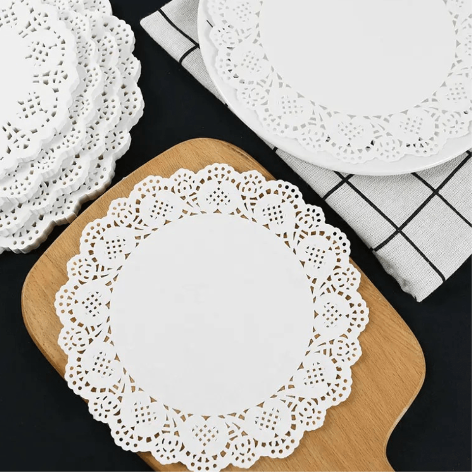 10 Pcs Pack of Paper Doyles With Different Sizes - Image 3