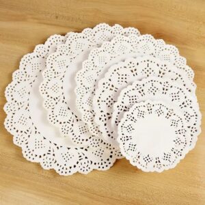10 Pcs Pack of Paper Doyles With Different Sizes