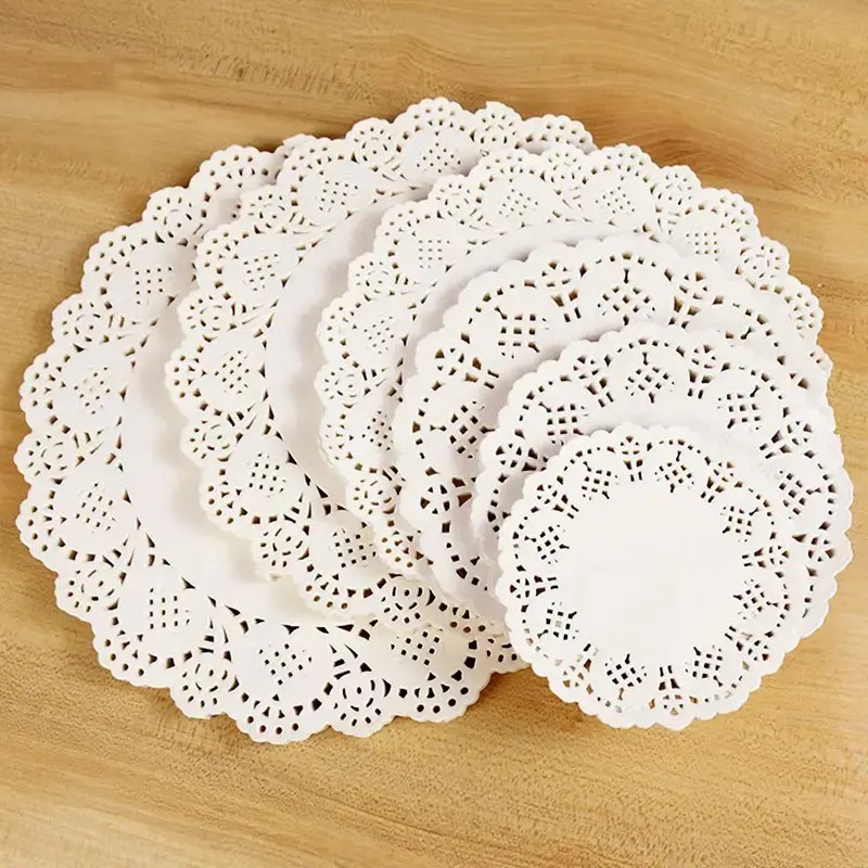 10 Pcs Pack of Paper Doyles With Different Sizes